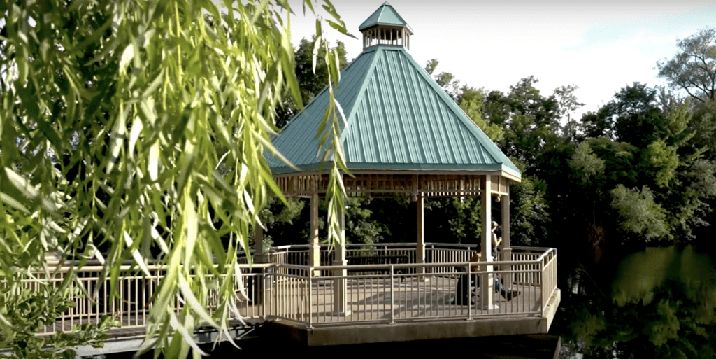 Mill Pond in Milton Ontario. Great Family Friendly Town